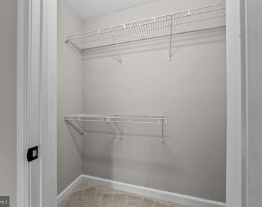 6008 Kelsey Court - Photo Thumbnail 34