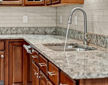6008 Kelsey Court - Photo Thumbnail 24