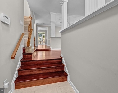6008 Kelsey Court - Photo Thumbnail 15