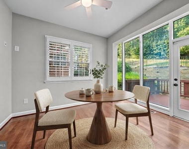 6008 Kelsey Court - Photo Thumbnail 5