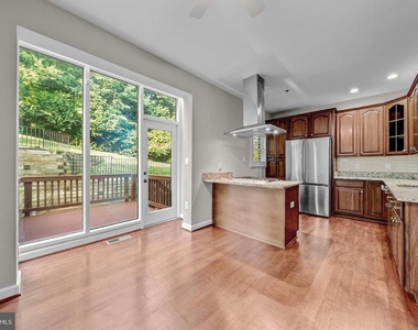 6008 Kelsey Court - Photo Thumbnail 22