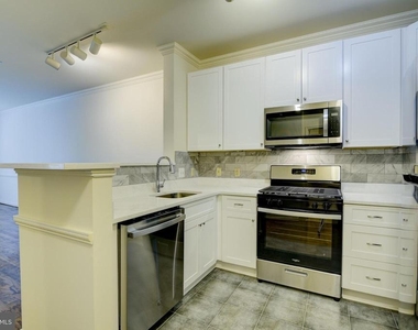 1645 International Drive - Photo Thumbnail 6