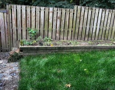 2312 Glade Bank Way - Photo Thumbnail 31