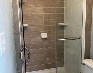 2312 Glade Bank Way - Photo Thumbnail 27