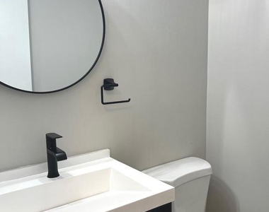 2312 Glade Bank Way - Photo Thumbnail 7