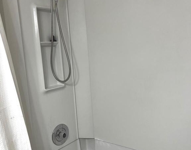 2312 Glade Bank Way - Photo Thumbnail 20