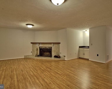 6009 Heathwick Court - Photo Thumbnail 18