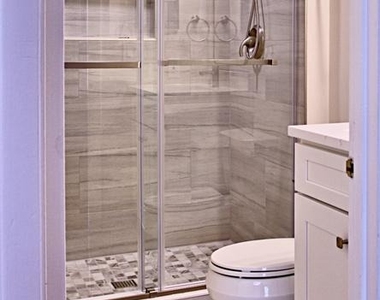 6009 Heathwick Court - Photo Thumbnail 12