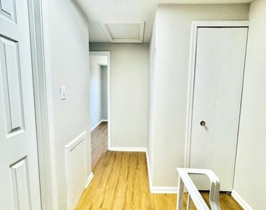 14401 Manassas Gap Court - Photo Thumbnail 7