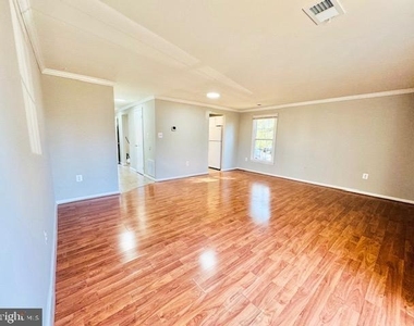14401 Manassas Gap Court - Photo Thumbnail 6