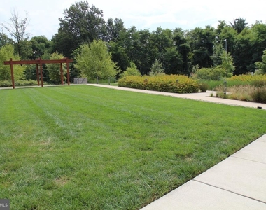 1761 Old Meadow Road - Photo Thumbnail 50