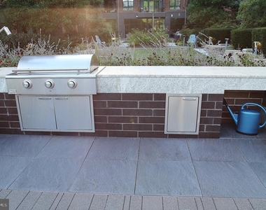 1761 Old Meadow Road - Photo Thumbnail 45