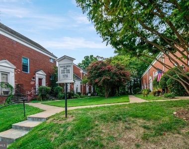 3200 Martha Custis Drive - Photo Thumbnail 29