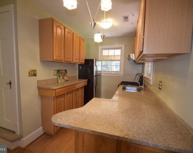 4610 3rd Street S - Photo Thumbnail 7