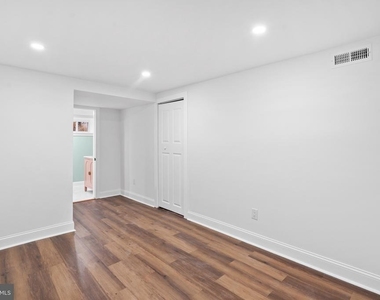 5611 Stewart Street - Photo Thumbnail 24