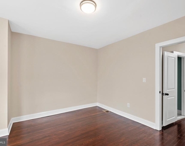 5611 Stewart Street - Photo Thumbnail 23