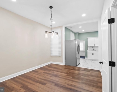 5611 Stewart Street - Photo Thumbnail 6