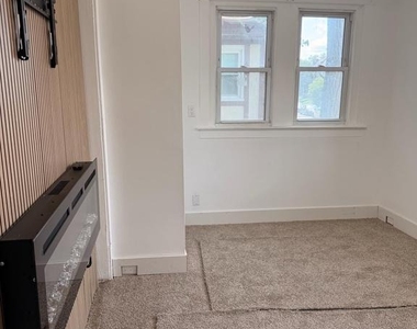 6653 Blakemore Street - Photo Thumbnail 5