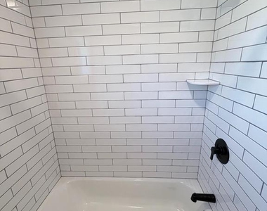 1382 Naamans Creek Road - Photo Thumbnail 9