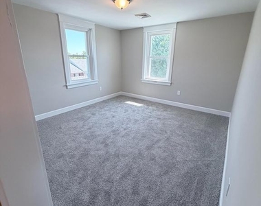 1382 Naamans Creek Road - Photo Thumbnail 7