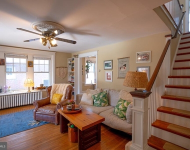 409 Price Street - Photo Thumbnail 5