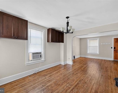 798 Madison Street - Photo Thumbnail 6