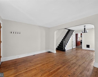 798 Madison Street - Photo Thumbnail 3