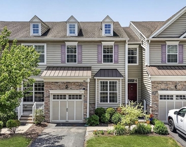 97 Autumn Lane - Photo Thumbnail 2