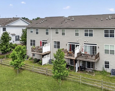97 Autumn Lane - Photo Thumbnail 5