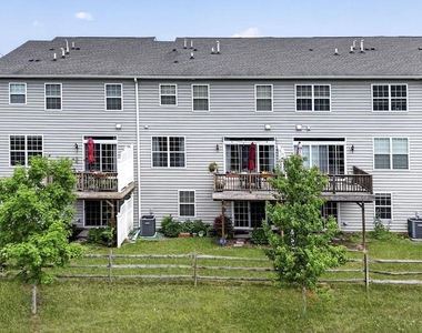 97 Autumn Lane - Photo Thumbnail 6