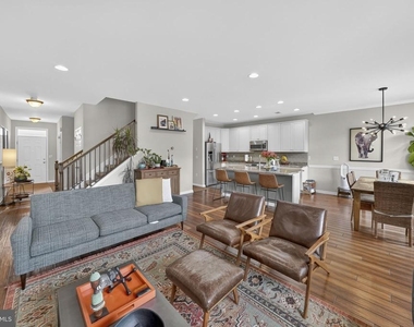 97 Autumn Lane - Photo Thumbnail 22