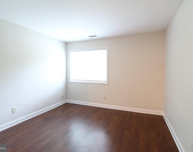3123 Sayre Drive - Photo Thumbnail 26
