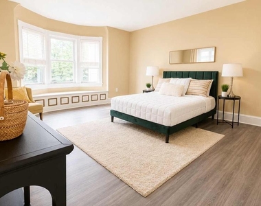 292 Spring Street - Photo Thumbnail 21