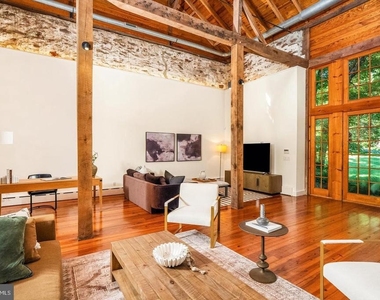 619b Lawrenceville Road - Photo Thumbnail 9