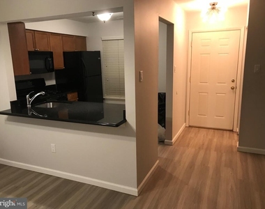 549 Shetland Court - Photo Thumbnail 2