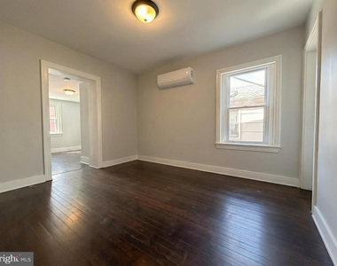 230 Spring Street - Photo Thumbnail 29
