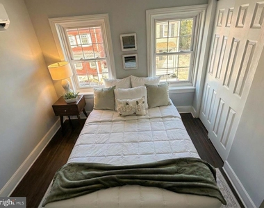 230 Spring Street - Photo Thumbnail 26