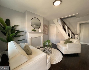 230 Spring Street - Photo Thumbnail 2