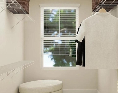 1410 Lake Geneva Drive - Photo Thumbnail 12