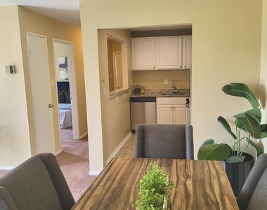 4513 Romlon Street - Photo Thumbnail 5
