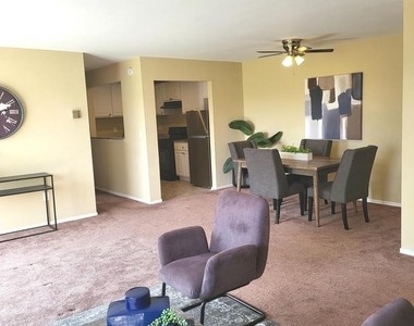 4513 Romlon Street - Photo Thumbnail 3