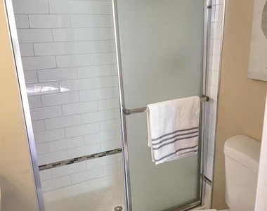 4513 Romlon Street - Photo Thumbnail 17