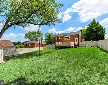 4910 66th Avenue - Photo Thumbnail 27