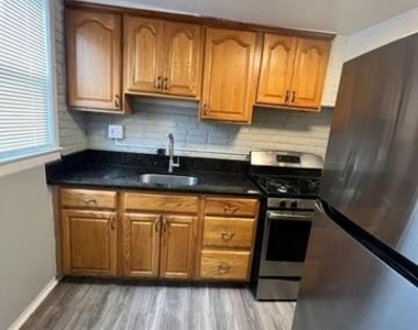 3809 28th Avenue - Photo Thumbnail 12