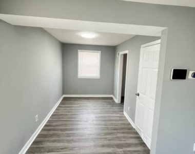 3809 28th Avenue - Photo Thumbnail 9