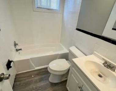 3809 28th Avenue - Photo Thumbnail 2