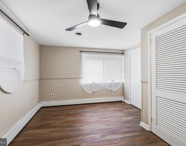 8005 Murray Hill Drive - Photo Thumbnail 22