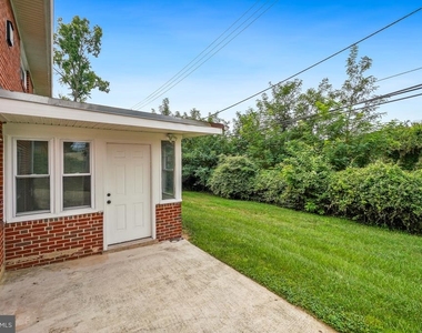 8005 Murray Hill Drive - Photo Thumbnail 27