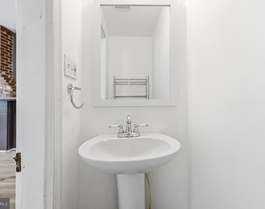 335 Prince George Street - Photo Thumbnail 13