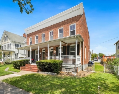 335 Prince George Street - Photo Thumbnail 1